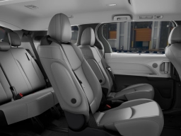 Toyota Sienna XLE FWD 8-Passenger (Natl) 2026
