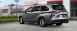 Toyota Sienna XLE FWD 8-Passenger (Natl) 2026