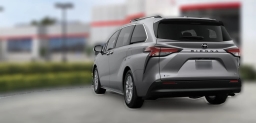 Toyota Sienna XLE FWD 8-Passenger (Natl) 2026
