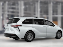 Toyota Sienna XLE FWD 8-Passenger (Natl) 2026