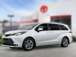 Toyota Sienna Limited AWD 7-Passenger (Natl) 2026