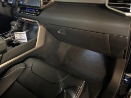Toyota Tundra 4WD Limited CrewMax 5.5' Bed (Natl) 2026