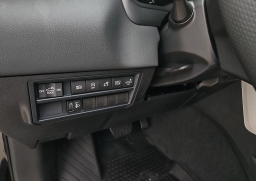 Toyota Tundra 4WD Limited CrewMax 5.5' Bed (Natl) 2026