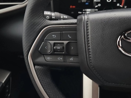 Toyota Tundra 4WD Limited CrewMax 5.5' Bed (Natl) 2026