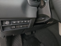 Toyota Tundra 4WD Limited CrewMax 5.5' Bed (Natl) 2026