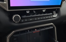 Toyota Tundra 4WD Limited CrewMax 5.5' Bed (Natl) 2026