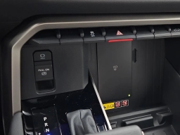 Toyota Tundra 4WD Limited CrewMax 5.5' Bed (Natl) 2026