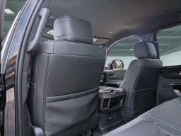 Toyota Tundra 4WD Limited CrewMax 5.5' Bed (Natl) 2026