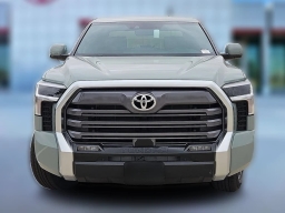 Toyota Tundra 4WD Limited CrewMax 5.5' Bed (Natl) 2026