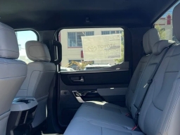Toyota Tundra 4WD Limited CrewMax 5.5' Bed (Natl) 2026