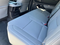 Toyota Tundra 4WD Limited CrewMax 5.5' Bed (Natl) 2026