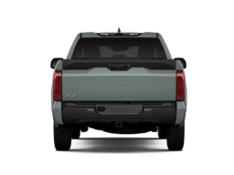 Toyota Tundra 4WD SR5 CrewMax 5.5' Bed (Natl) 2026