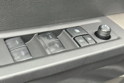 Toyota Tundra 4WD SR5 CrewMax 5.5' Bed (Natl) 2025