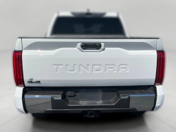 Toyota Tundra 4WD SR5 CrewMax 5.5' Bed (Natl) 2026