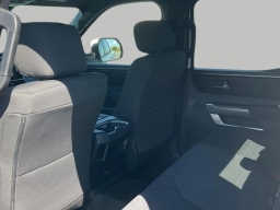 Toyota Tundra 4WD SR5 CrewMax 5.5' Bed (Natl) 2026