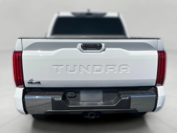 Toyota Tundra 4WD SR5 CrewMax 5.5' Bed (Natl) 2026