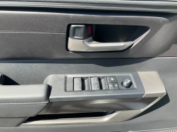 Toyota Tundra 4WD SR5 CrewMax 5.5' Bed (Natl) 2026