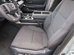Toyota Tundra 4WD SR5 CrewMax 5.5' Bed (Natl) 2026