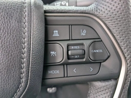 Toyota Tundra 4WD SR5 CrewMax 5.5' Bed (Natl) 2026