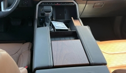 Toyota Tundra 4WD 1794 Edition CrewMax 5.5' Bed (Natl) 2026