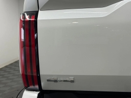 Toyota Tundra 4WD 1794 Edition CrewMax 5.5' Bed (Natl) 2026