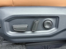 Toyota Tundra 4WD 1794 Edition CrewMax 5.5' Bed (Natl) 2026