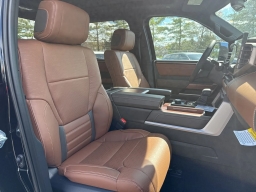 Toyota Tundra 4WD 1794 Edition Hybrid CrewMax 5.5' Bed (Natl) 2026