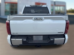 Toyota Tundra 4WD 1794 Edition Hybrid CrewMax 5.5' Bed (Natl) 2026