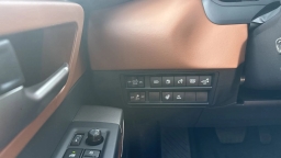 Toyota Tundra 4WD 1794 Edition Hybrid CrewMax 5.5' Bed (Natl) 2026
