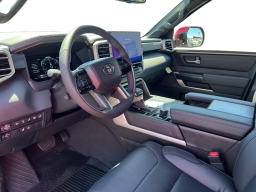 Toyota Tundra 4WD Platinum CrewMax 5.5' Bed (Natl) 2026
