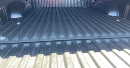 Toyota Tundra 4WD Platinum CrewMax 5.5' Bed (Natl) 2026