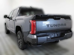 Toyota Tundra 4WD Platinum CrewMax 5.5' Bed (Natl) 2026