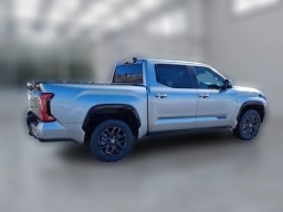 Toyota Tundra 4WD Platinum CrewMax 5.5' Bed (Natl) 2026