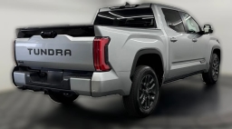 Toyota Tundra 4WD Platinum CrewMax 5.5' Bed (Natl) 2026