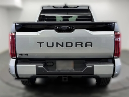 Toyota Tundra 4WD Platinum CrewMax 5.5' Bed (Natl) 2026