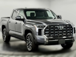 Toyota Tundra 4WD Platinum CrewMax 5.5' Bed (Natl) 2026