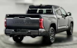 Toyota Tundra 4WD Platinum CrewMax 5.5' Bed (Natl) 2026
