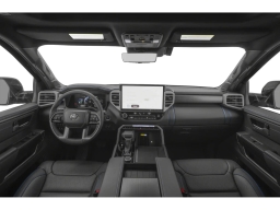 Toyota Tundra 4WD Platinum CrewMax 5.5' Bed (Natl) 2026