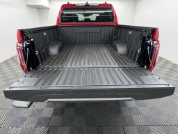 Toyota Tundra 4WD Platinum Hybrid CrewMax 5.5' Bed (Natl) 2026
