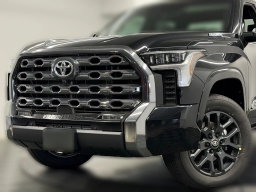 Toyota Tundra 4WD Platinum Hybrid CrewMax 5.5' Bed (Natl) 2026