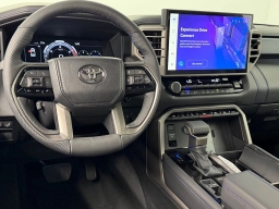 Toyota Tundra 4WD Platinum Hybrid CrewMax 5.5' Bed (Natl) 2026