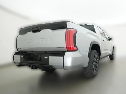 Toyota Tundra 4WD Platinum Hybrid CrewMax 5.5' Bed (Natl) 2025