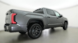 Toyota Tundra 4WD Platinum Hybrid CrewMax 5.5' Bed (Natl) 2025
