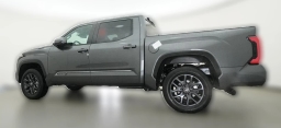 Toyota Tundra 4WD Platinum Hybrid CrewMax 5.5' Bed (Natl) 2025