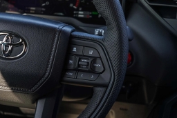 Toyota Tundra 4WD TRD Pro Hybrid CrewMax 5.5' Bed (Natl) 2026