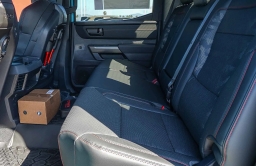 Toyota Tundra 4WD TRD Pro Hybrid CrewMax 5.5' Bed (Natl) 2026