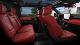 Toyota Tundra 4WD TRD Pro Hybrid CrewMax 5.5' Bed (Natl) 2026