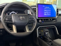 Toyota Tundra 4WD Limited CrewMax 5.5' Bed (Natl) 2026