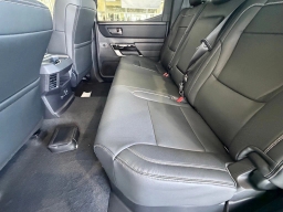 Toyota Tundra 4WD Limited CrewMax 5.5' Bed (Natl) 2026