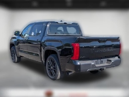 Toyota Tundra 4WD Limited CrewMax 5.5' Bed (Natl) 2026